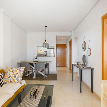 Nice Modern 2 Bed Apartment In Torrievieja Torrevieja Exterior foto