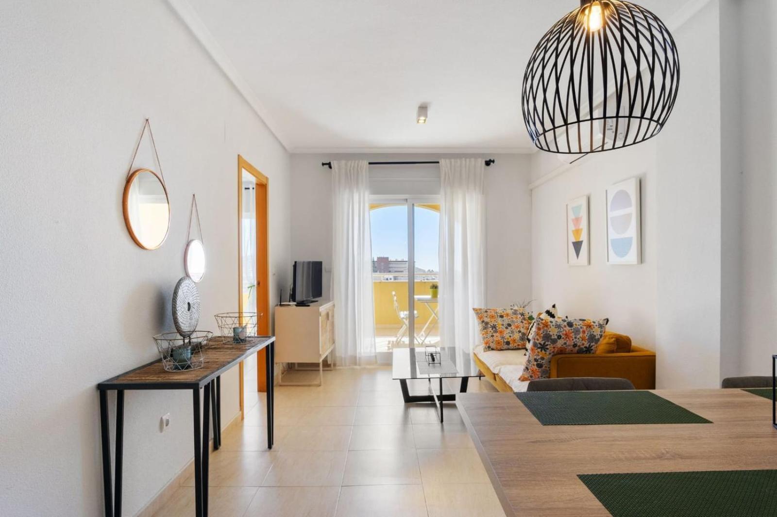 Nice Modern 2 Bed Apartment In Torrievieja Torrevieja Exterior foto