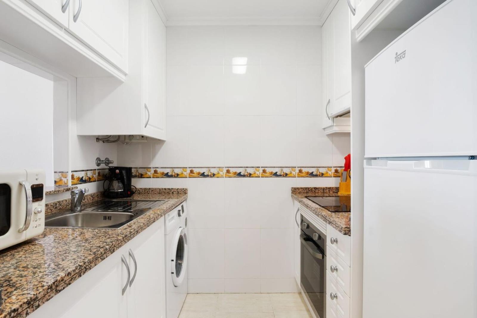 Nice Modern 2 Bed Apartment In Torrievieja Torrevieja Exterior foto