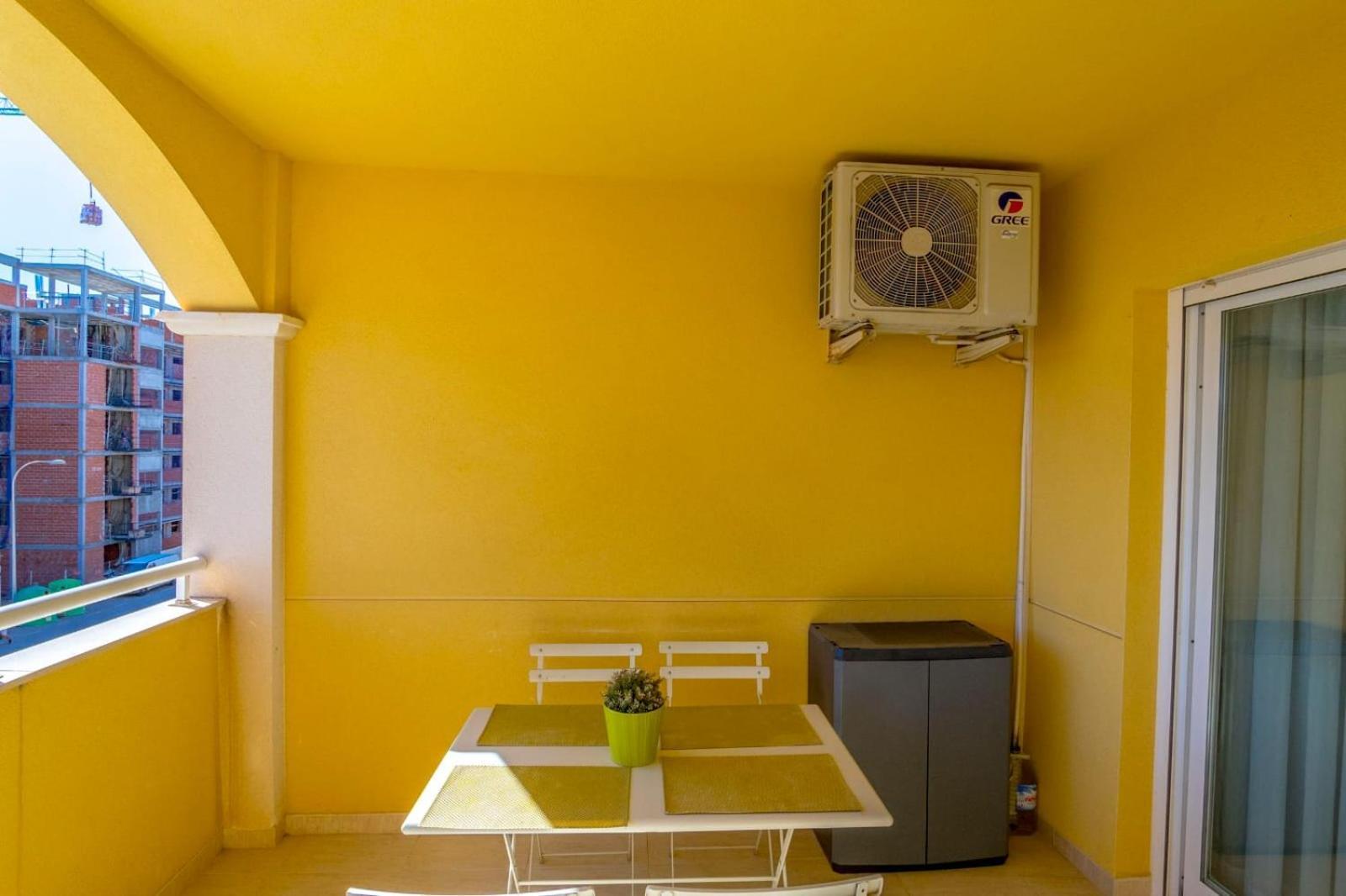 Nice Modern 2 Bed Apartment In Torrievieja Torrevieja Exterior foto