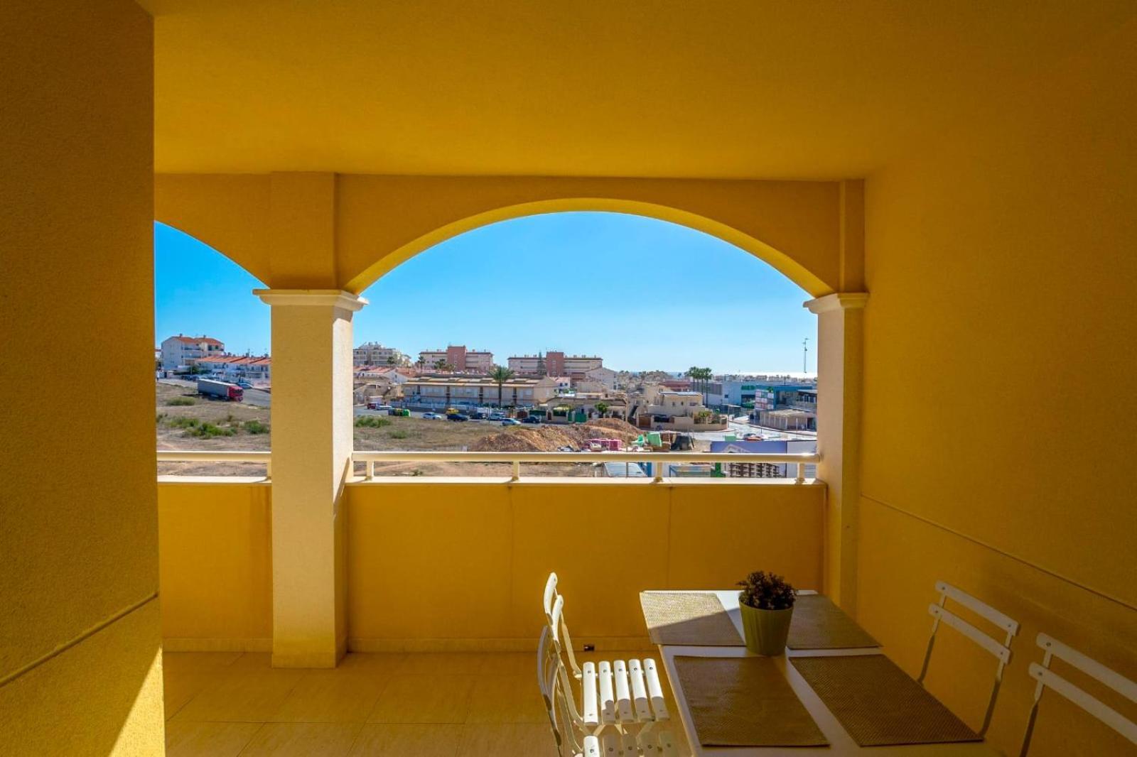 Nice Modern 2 Bed Apartment In Torrievieja Torrevieja Exterior foto